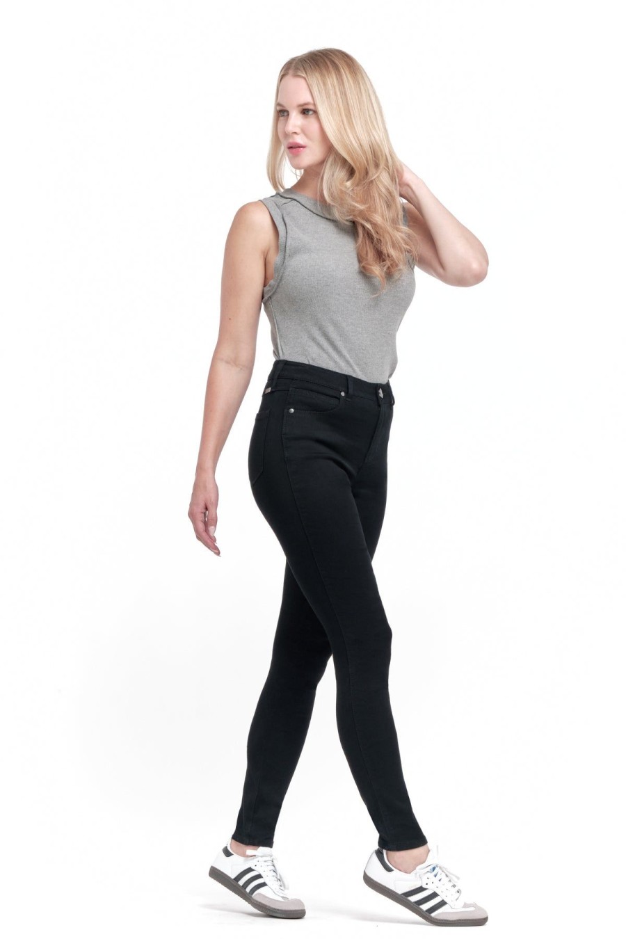 Skinny 1822 Denim | Mia Butter Skinny In Black